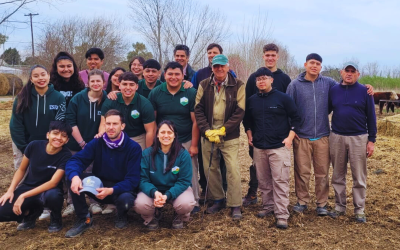 Alumnos de la Escuela Agraria de Viedma participaron de una jornada de inspección y marcación de animales